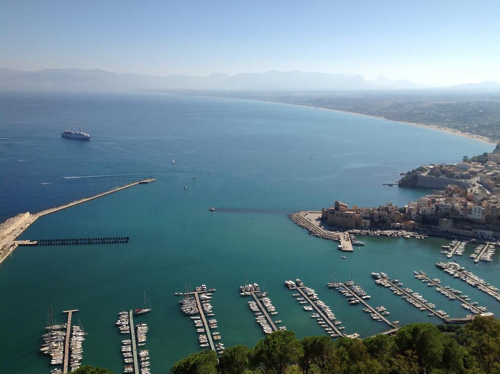 Casa Chiarenza Castellammare del Golfo Exterior foto